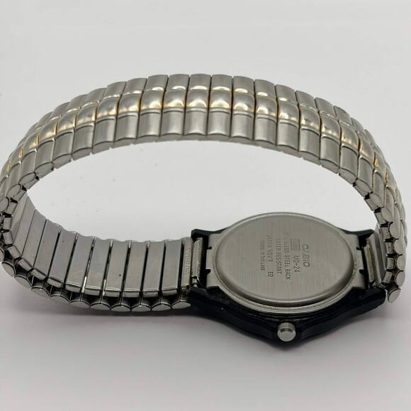 Black & Silver Casio Men’s Watch - Picture 4 of 4